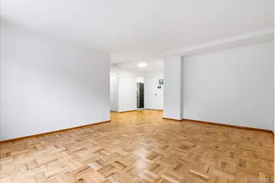 21-85 34th Avenue #2D, Astoria, NY 11106 - Photo 4