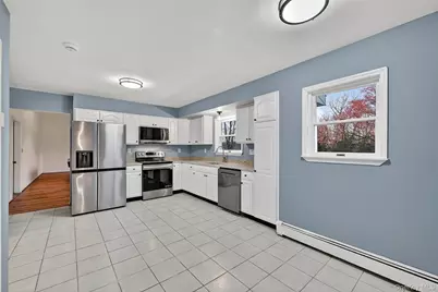 14 Country Meadows Road, New Paltz, NY 12561 - Photo 8