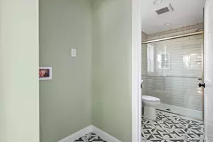 3 Williams Ave, Amityville, NY 11701 - Photo 14