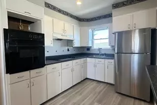 305 Deauville Pkwy, Lindenhurst, NY 11757 - Photo 6