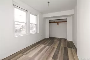 15 Clyde Ave, Hempstead, NY 11550 - Photo 12