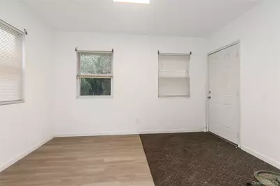 15 Clyde Avenue, Hempstead, NY 11550 - Photo 18