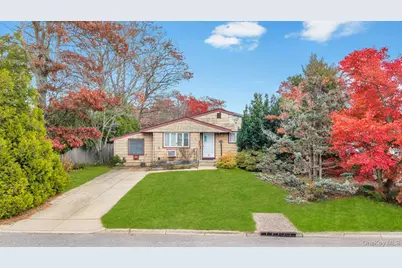 13 W 15th Street, Deer Park, NY 11729 - Photo 1