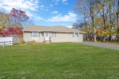 24 E 6th Street, Patchogue, NY 11772 - Photo 2