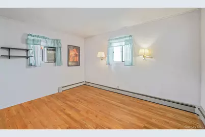 24 E 6th Street, Patchogue, NY 11772 - Photo 14
