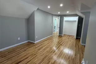 44 Pine St, Blue Point, NY 11715 - Photo 12