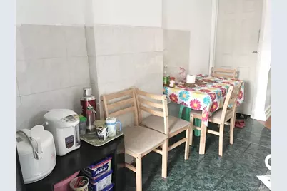 98-08 Alstyne Avenue, Corona, NY 11368 - Photo 4