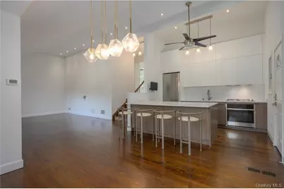 691 Wilmot Road, Scarsdale, NY 10583 - Photo 6