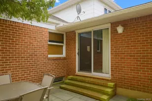 884 Troy St, Elmont, NY 11003 - Photo 10