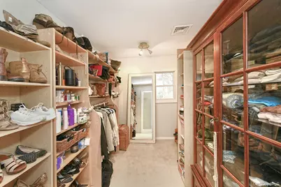 3 Pewter Place, Dix Hills, NY 11746 - Photo 22