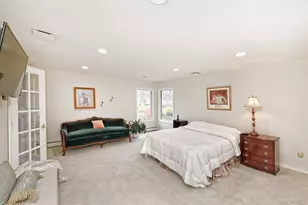 3 Pewter Pl, Dix Hills, NY 11746 - Photo 20