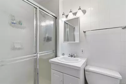 33 Marie Drive, Huntington, NY 11743 - Photo 22