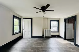 78 Garden St, Poughkeepsie, NY 12601 - Photo 2