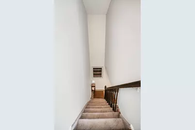 68 Gina Court, New York, NY 10314 - Photo 28