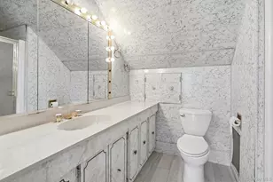 2335 Young Ave, Bronx, NY 10469 - Photo 12