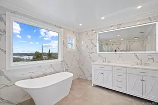 52 Woodland Rd, Roslyn, NY 11576 - Photo 12