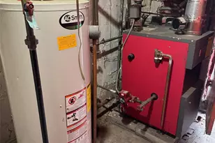 1183 Grenada Pl, Bronx, NY 10466 - Photo 4