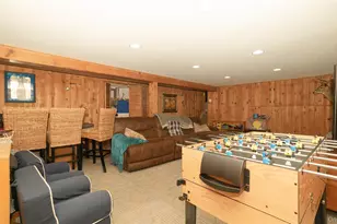 105 7th St, Hicksville, NY 11801 - Photo 18