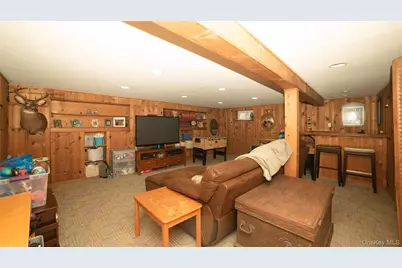 105 7th Street, Hicksville, NY 11801 - Photo 16