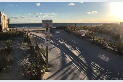 111 New York Avenue, Long Beach, NY 11561 - Photo 20