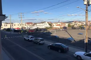 111 New York Ave, Long Beach, NY 11561 - Photo 4