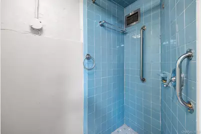 88-30 Cooper Avenue, Glendale, NY 11385 - Photo 22