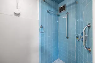 88-30 Cooper Ave, Glendale, NY 11385 - Photo 22