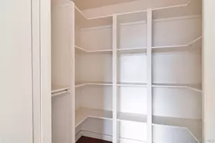 703 Pelham Rd, New Rochelle, NY 10805 - Photo 12