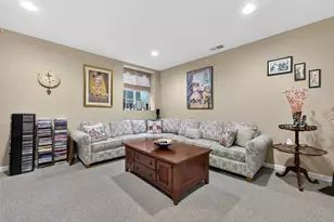 74 Crystal Hill Dr, Pomona, NY 10970 - Photo 22