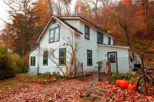 17 Hardenburgh Ln, Rosendale, NY 12472 - Photo 4