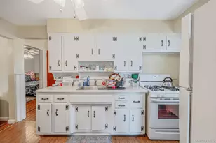 34 Meyer Ave, Valley Stream, NY 11580 - Photo 20
