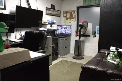 3637 31st Street, Astoria, NY 11106 - Photo 10