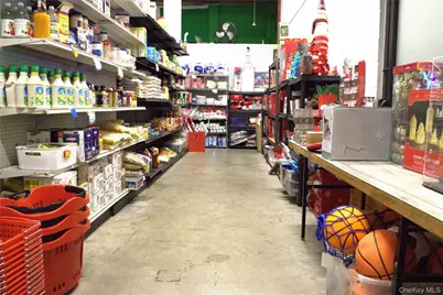 3637 31st Street, Astoria, NY 11106 - Photo 4