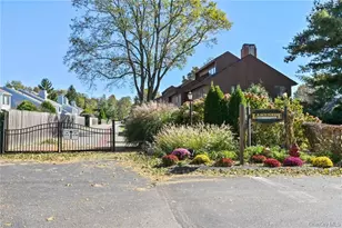 422 Panorama Dr, Mohegan Lake, NY 10547 - Photo 24