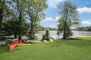 422 Panorama Dr, Mohegan Lake, NY 10547 - Photo 20