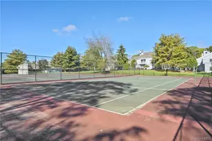 422 Panorama Dr, Mohegan Lake, NY 10547 - Photo 12