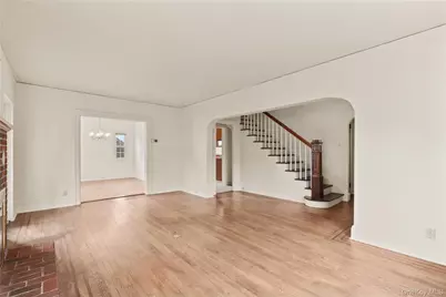 1 Rutgers Place, Scarsdale, NY 10583 - Photo 16