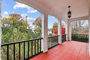 1 Rutgers Pl, Scarsdale, NY 10583 - Photo 28