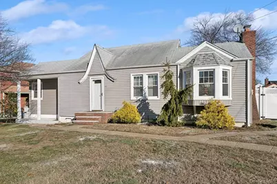 45 Ella Street, Valley Stream, NY 11580 - Photo 2