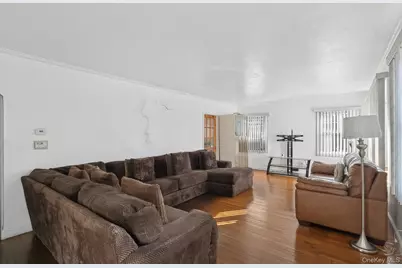 45 Ella Street, Valley Stream, NY 11580 - Photo 10