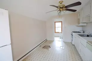 156 Oak St, Amityville, NY 11701 - Photo 18