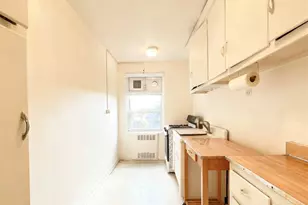 14737 38th Ave, Flushing, NY 11354 - Photo 6