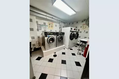 372 Central Park Avenue #2E, Scarsdale, NY 10583 - Photo 30