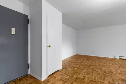 372 Central Park Avenue #2E, Scarsdale, NY 10583 - Photo 8