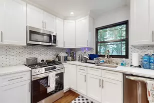 17 Arthur Pl, Yonkers, NY 10701 - Photo 10