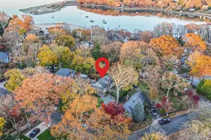 411 Harrison Dr, Centerport, NY 11721 - Photo 34