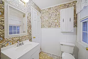 411 Harrison Dr, Centerport, NY 11721 - Photo 28