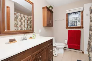 157 Roosevelt Rd, Hyde Park, NY 12538 - Photo 26