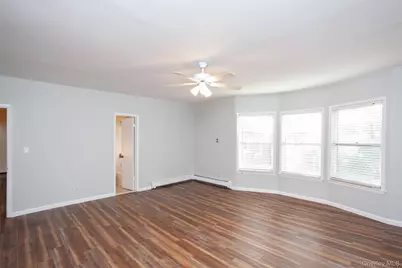 35 W Olive Street, Long Beach, NY 11561 - Photo 4