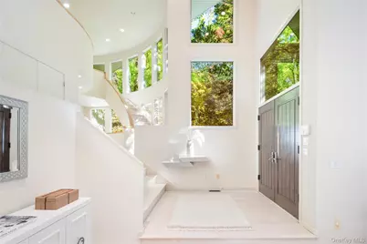 35 Neustadt Lane, Chappaqua, NY 10514 - Photo 12